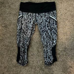 Lululemon’s above the knee leggings